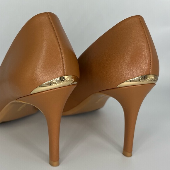 Calvin Klein Beige Heels 7 US - Picture 3 of 5